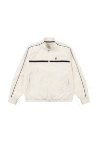 Chaqueta blanca con cierre y detalles en negro, puños elásticos y dos bolsillos laterales. Presenta un pequeño logo en la parte superior izquierda del pecho. Textura suave.