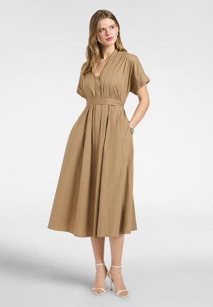Elena Mirò ABITO FLARE CON CINTURA - Blusenkleid - beige