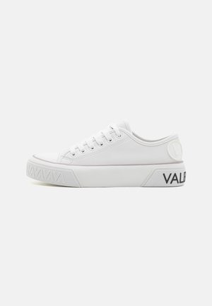 Valentino, Baskets basses - white