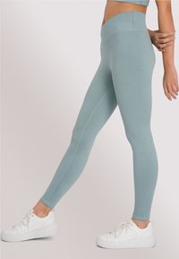 OCEANSAPART DAHLIA - Leggings - light aloe grey