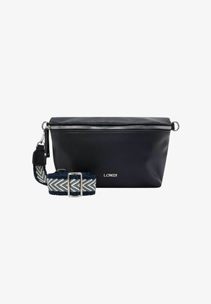 Schwarze strukturierte Leder-Crossbody-Tasche mit silbernem Reißverschluss und einem abnehmbaren strapazierfähigen Schulterriemen im blau-weißen Zickzackmuster.