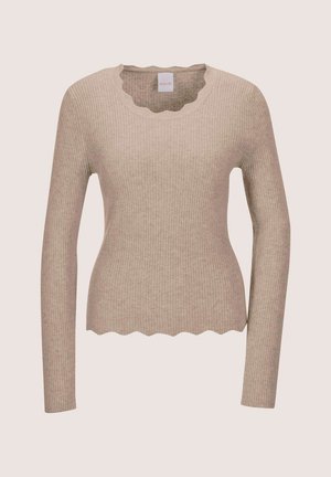 Beige geribbelde lange mouw top met geschulpte halslijn en zoom, aansluitende silhouet op een effen lichte achtergrond.