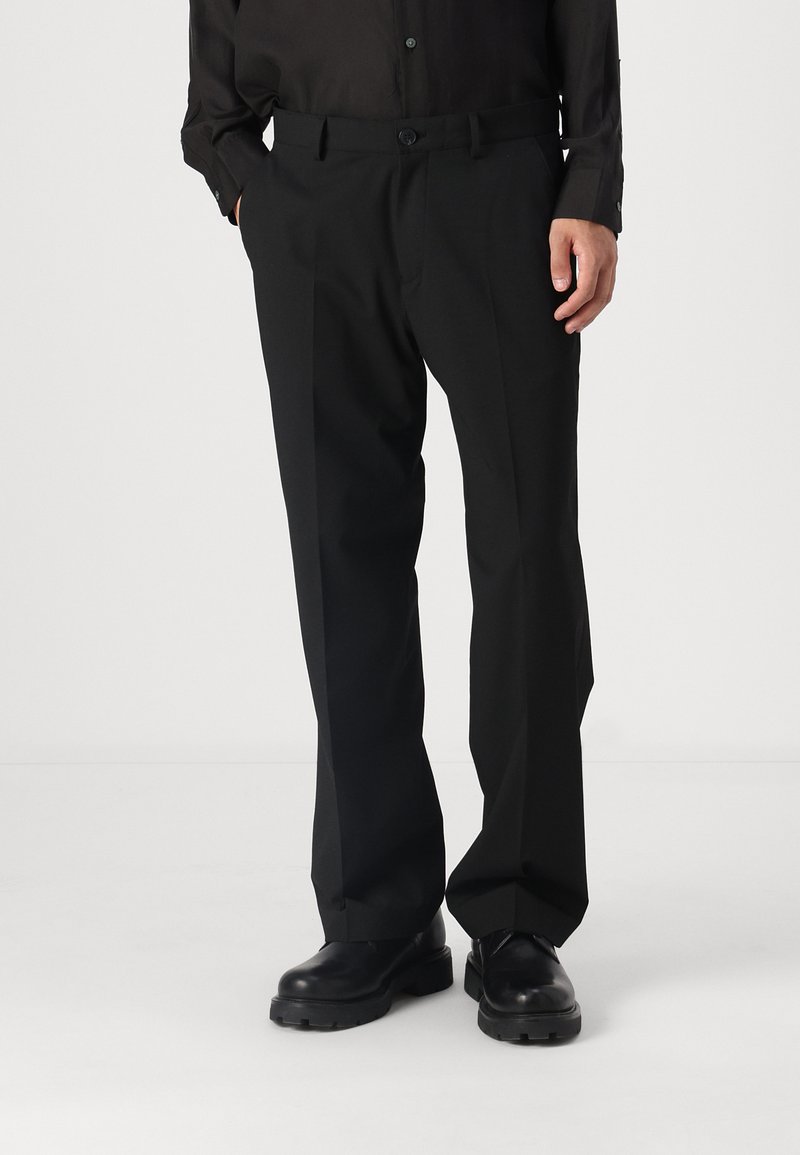 Selected Homme - SLHLOOSE LIAM  - Kostiuminės kelnės - black, Padidinti