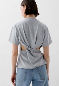 Scalpers T-shirts print - grey melange