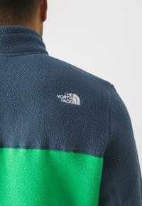 The North Face M YUMIORI 1/4 ZIP - Fleece trui - optic emerald/shady blue
