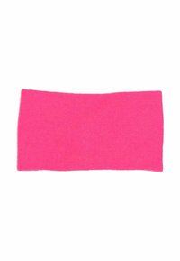 Bandă de cap tricotată de culoare roz, cu o textură moale, formă rectangulară alungită, de culoare uniformă, fără modele vizibile sau accesorii.