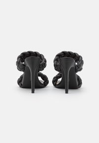 Steve Madden Mules à talons - black