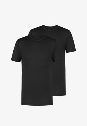 Dwa proste czarne bawełniane t-shirty z krótkim rękawem i okrągłym dekoltem, pokazane z przodu i z tyłu na białym tle.