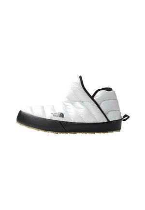 THERMOBALL TRACTION BOOTIE - Botas para la nieve - gardenia white tnf black