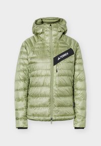 Επιλέχθηκε, tent green