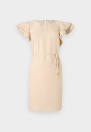 Μπεζ φόρεμα μέχρι το γόνατο με φτερωτά μανίκια, στρογγυλή λαιμόκοψη, δαντέλα στα μανίκια και λεπτή ζώνη στη μέση στη δεξιά πλευρά.