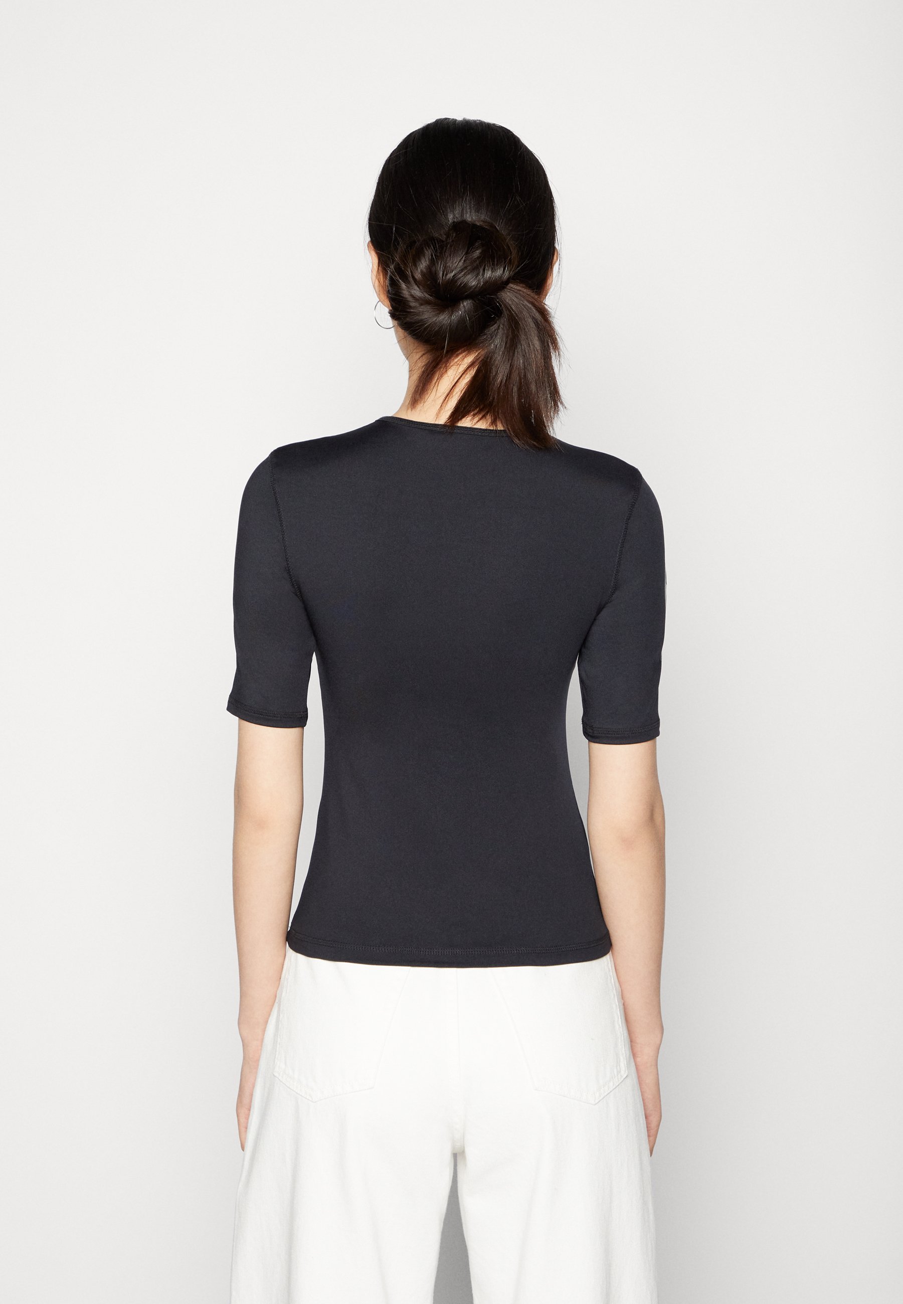 Weekday TRINITY - Print T-shirt - black 