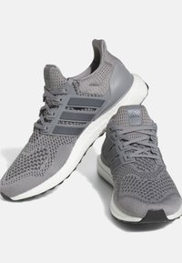 adidas Sportswear Αθλητικά παπούτσια - grey three   grey five   core black