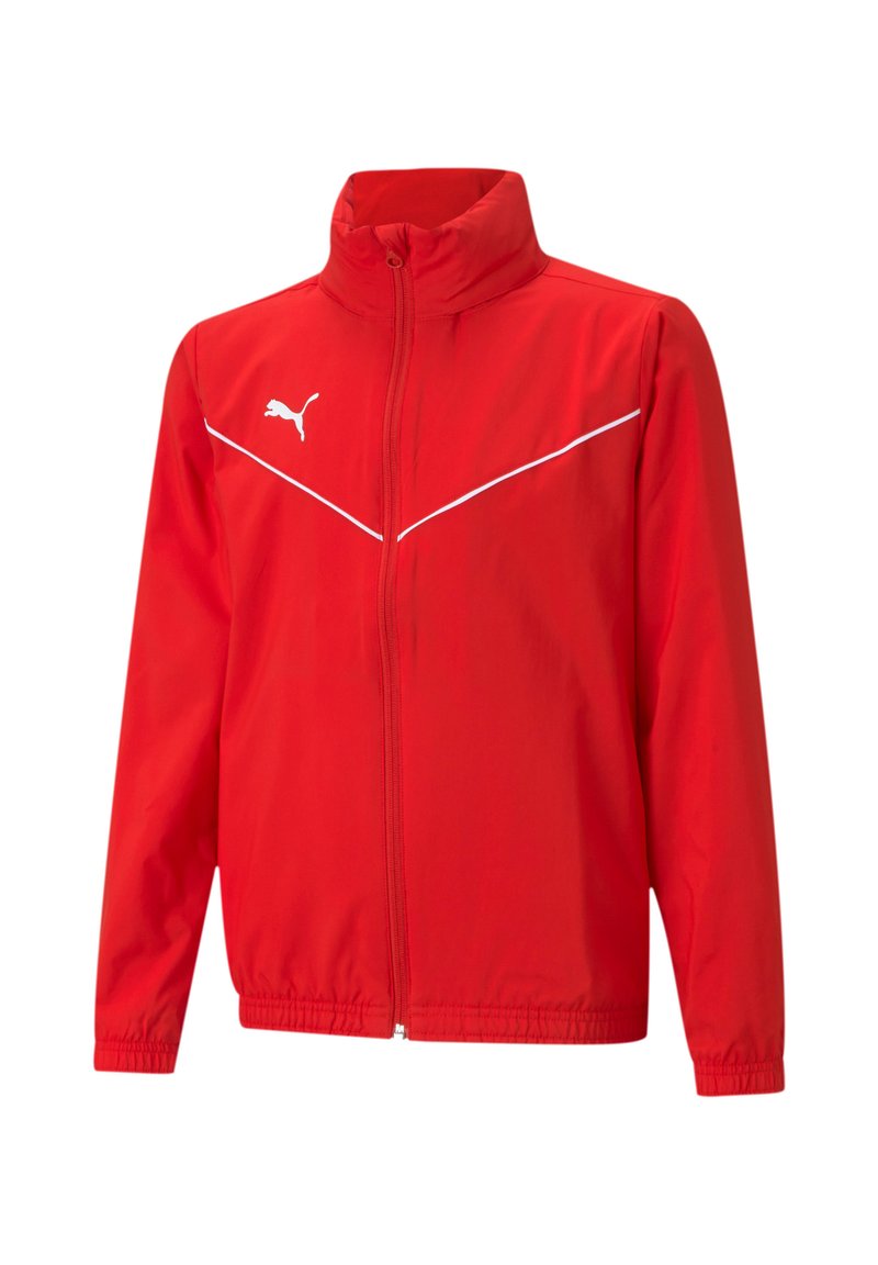 Giacca a vento rossa realizzata in tessuto liscio e leggero. Caratterizzata da un colletto alto, chiusura con zip e righe bianche decorative. Presente il logo Puma.