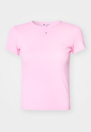 Roosa soonik ümmarguse kaelusega ja lühikeste varrukatega. Keskel on väike bränditud logo. Sile tekstuur, sobiv disain.