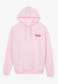 Sudadera rosa hecha de tela suave, con un bolsillo frontal, capucha con cordón y texto impreso que dice "FRUTA DELICIOSA Y REFRESCANTE".