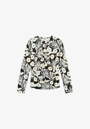 Blusa negra de manga larga con un patrón floral en azul claro y blanco, con volantes en el frente. Fabricada con tejido ligero.