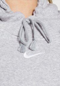 Nike Sportswear Sweatshirt com capuz - dark grey heather/white