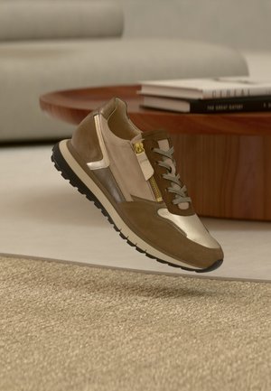 Gabor, Trainers - powder/farro/cacao