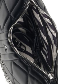 L'Atelier Du Sac VICKY czarny