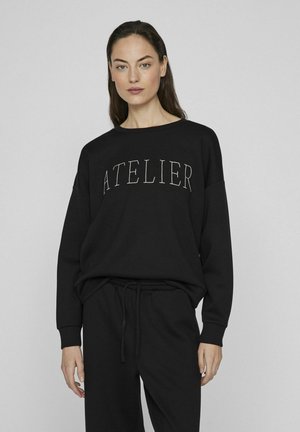 Sweater - black beauty