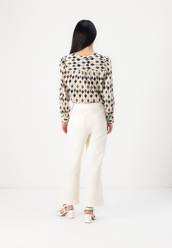 KATE PILLOU  - Trousers - birch3