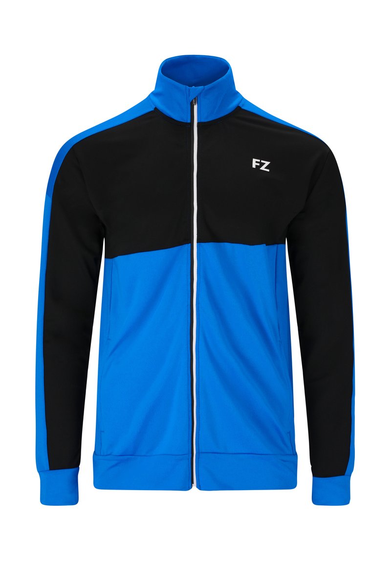 Idrottslig zip-up jacka med en svart övre panel och ljusblå nedre del, tillverkad av ett mjukt, andningsbart tyg med en vit dragkedja.