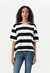TOM TAILOR DENIM STRIPED BOXY - Print T-shirt - black/white