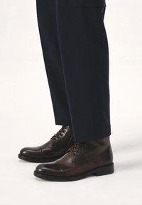 Kazar FABRIZIO - Gležnjače s vezicama - brown