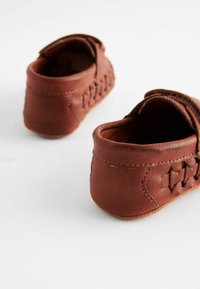 Next REGULAR FIT - Chaussures à scratch - tan brown