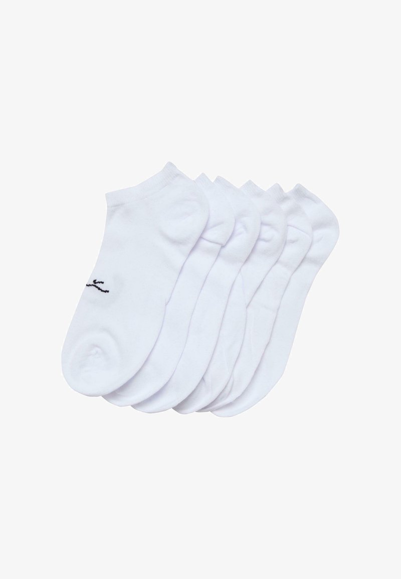 Šešios baltų kulkšnių kojinių poros, pagamintos iš minkštos medvilnės. Kiekviena kojinė turi juodą prekės ženklo logotipą šone. Lygus paviršius ir be siūlių dizainas.