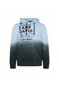 Sudadera azul claro con degradado negro, presenta un gran texto impreso que incluye "CAMP DAVID," y cordones y puños contrastantes en negro.