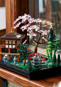 LEGO ICONS RUSTGEVENDE TUIN JAPANSE BOTANSICHE TUIN  - Construction set - multicoloured