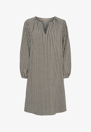 Grå knælængde kjole med lange ærmer, hvide lodrette striber, rynkede skuldre, elastiske manchetter og en lille V-formet udskæring.