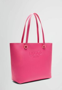 Borsa tote in sintetico rosa con logo in rilievo "LIU JO MILANO", doppi manici e texture liscia; forma rettangolare con design robusto.