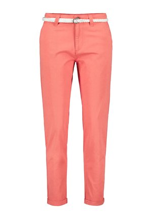 Korallenrote Slim-Fit-Hose mit umgeschlagenem Saum und weißem geflochtenem Gürtel, Vordertaschen und Gürtelschlaufen.