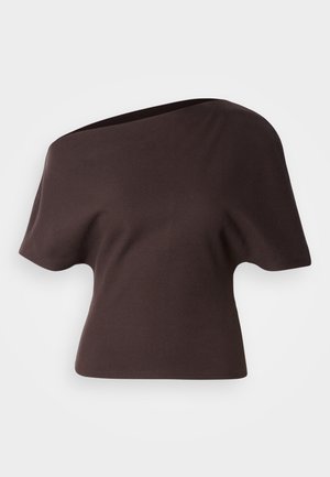 Mørkebrun, kortermet topp med en asymmetrisk halslinje, laget av et glatt, elastisk materiale, med en tettsittende silhuett og minimale sømmer.