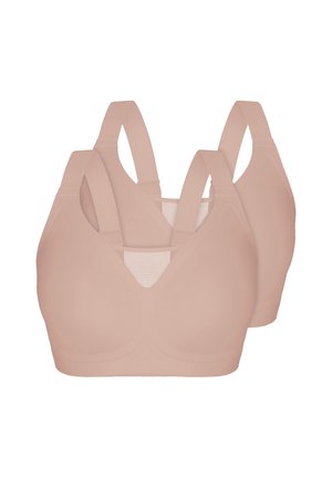 Zwei beige kabellose BHs mit breiten Trägern und Mesh-Details vorne, von vorne und hinten auf weißem Hintergrund gezeigt.