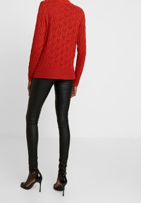 Object Tall Kalhoty - black