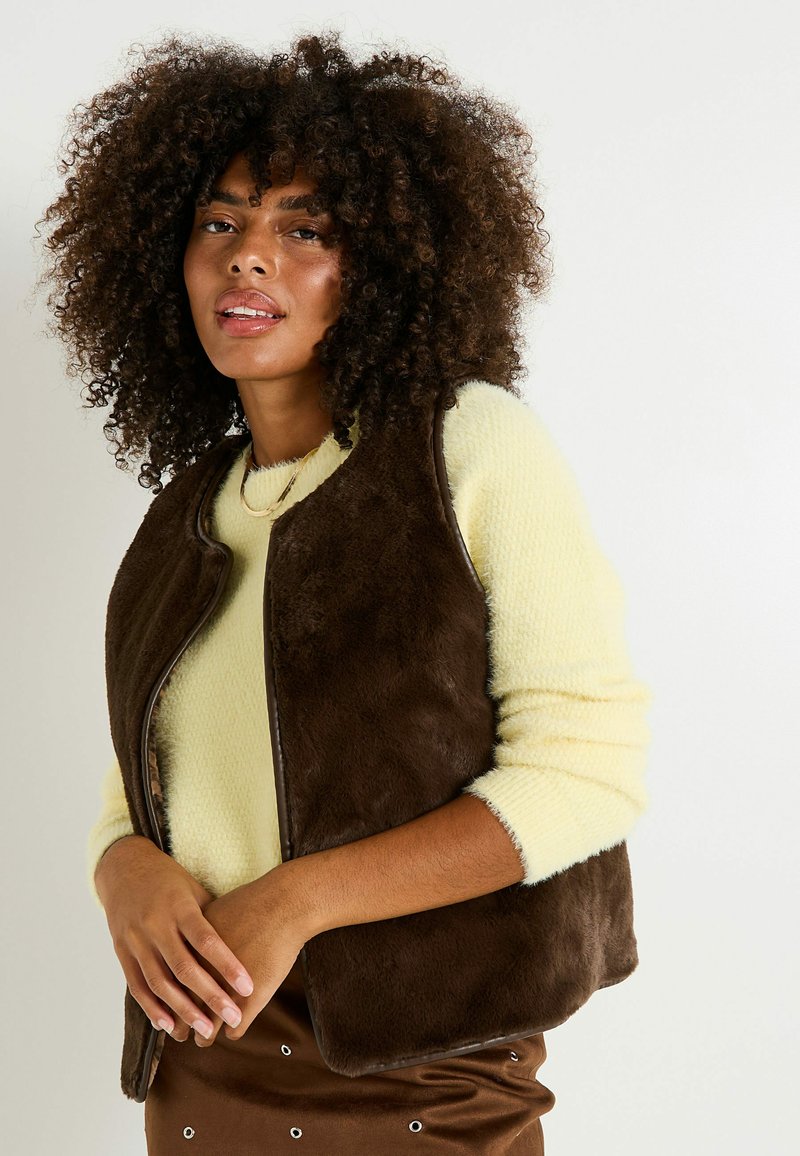 Gilet en cuir de poulain imprimé léopard | Alberta Ferretti FR