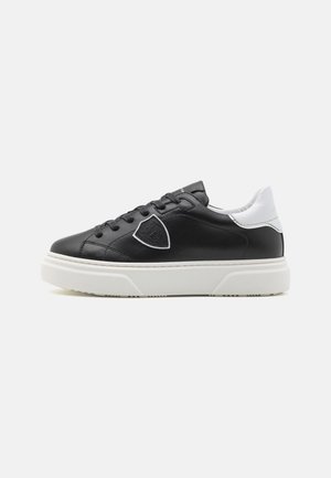UNISEX - Sneaker low - black/white/silver