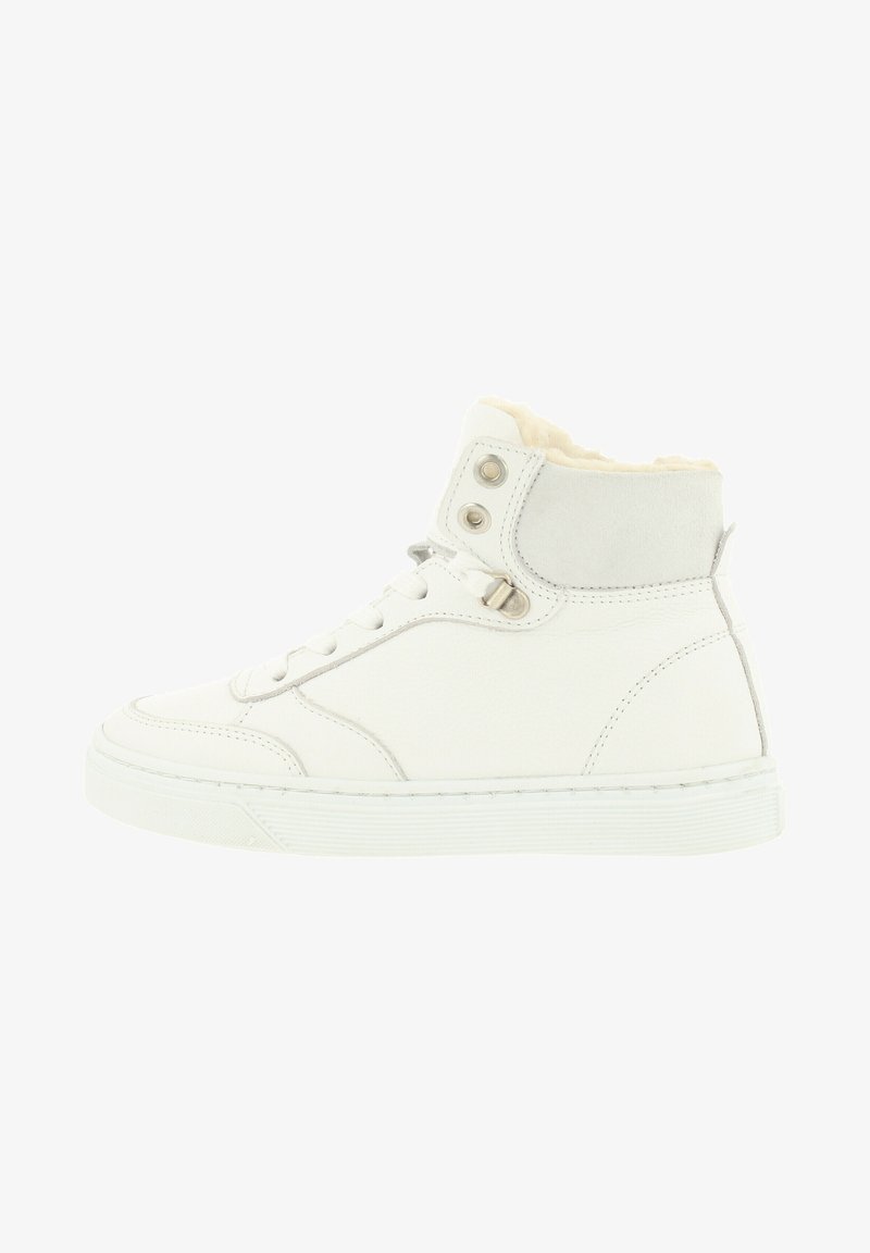 Weiße High-Top-Sneaker aus glattem Leder, mit einem grauen Wildleder-Akzent am Kragen und einem Kunstfellfutter. Gummisohle für guten Halt.