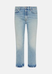 Jeans in denim azzurro chiaro con taglio dritto, finitura sbiadita, lievi segni di usura sulla parte anteriore e orli grezzi alla caviglia.