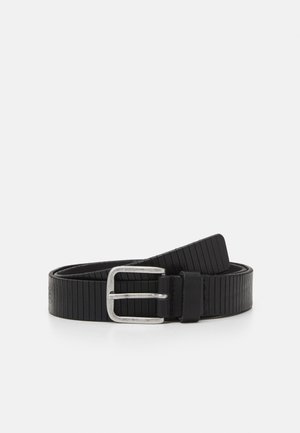 Black leather belt featuring a textured surface with vertical grooves, silver-tone metal buckle, and a classic design for versatile wear.