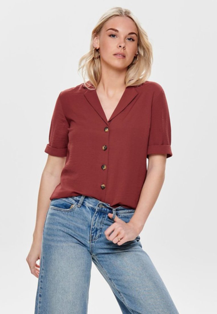 pinterest red button down shirt