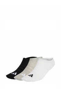 Tres pares de calcetines tobilleros: uno negro con rayas, uno gris claro con un diseño texturizado y uno blanco con tres rayas y logotipo.