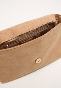 Missguided Psaníčko - taupe