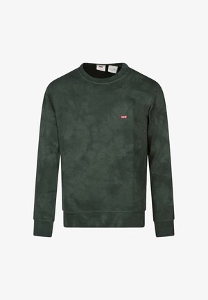 Sudadera de cuello redondo verde oscuro hecha de un tejido suave, con un patrón de tie-dye tonal y un pequeño logo rojo de Levi's en el pecho.