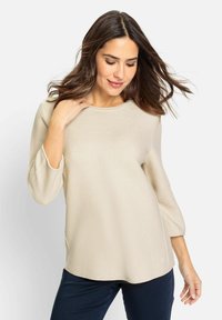 Olsen MIT RUNDHALSAUSSSCHNITT - Strickpullover - beige