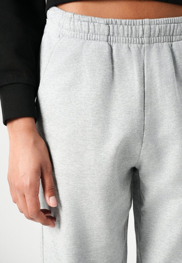 TJW VARSITY OVERDYE  - Tracksuit bottoms3